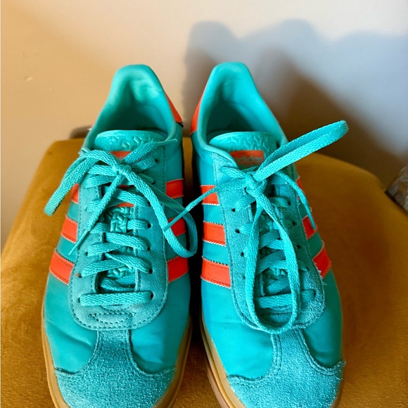 Adidas Gazelle Women's Platform Sneakers - Blue and Pink - Picture 3 of 6